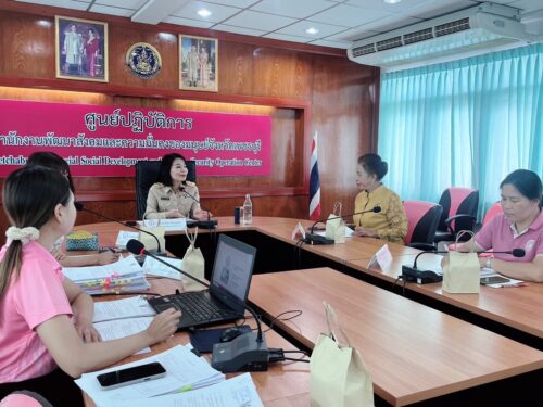 พม.เพชรบุรี จัดการประชุมคณะทำงานพิจารณาโครงการปรับสภาพแวดล้อมและสิ่งอำนวยความสะดวกของผู้สูงอายุให้เหมาะสมและปลอดภัย ประจำจังหวัดเพชรบุรี ครั้งที่ 3/2567 จำนวน 64 หลัง