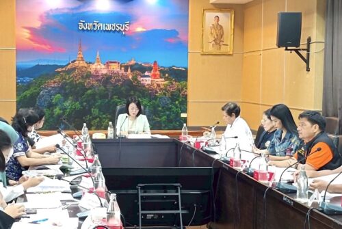 พม.เพชรบุรี จัดการประชุมคณะทำงานพิจารณาวาระการประชุมคณะอนุกรรมการส่งเสริมและพัฒนาคุณภาพชีวิตคนพิการครั้งที่ 3/2568